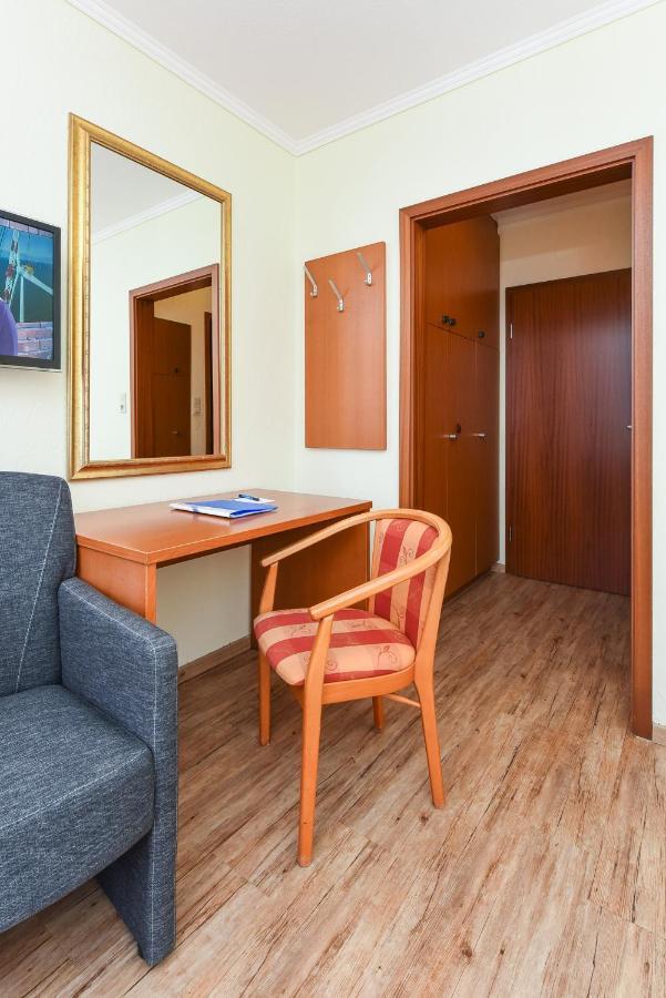 Hotel Garni Benser Watt Bensersiel Esterno foto